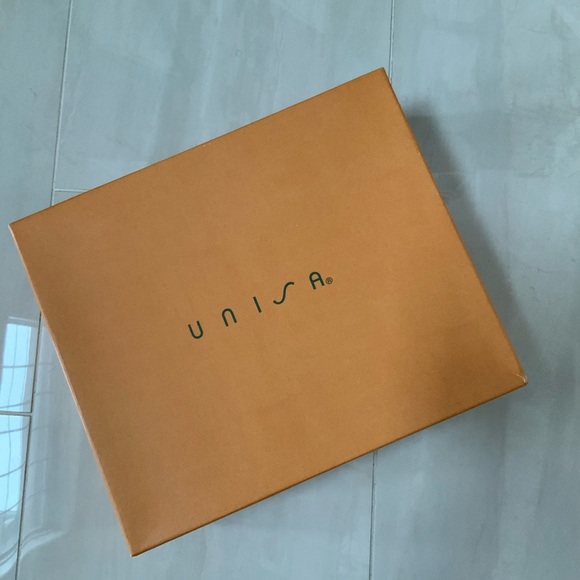 UNISA Black Fabric Booties - Picture 7 of 16